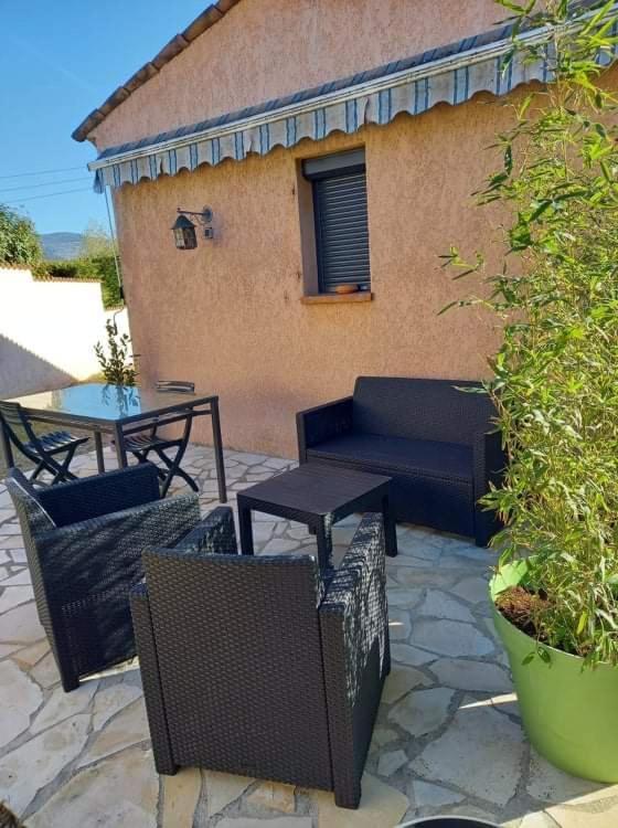 Studio Climatise Dans Villa Calme A 15Km De Cannes Peymeinade Exterior photo