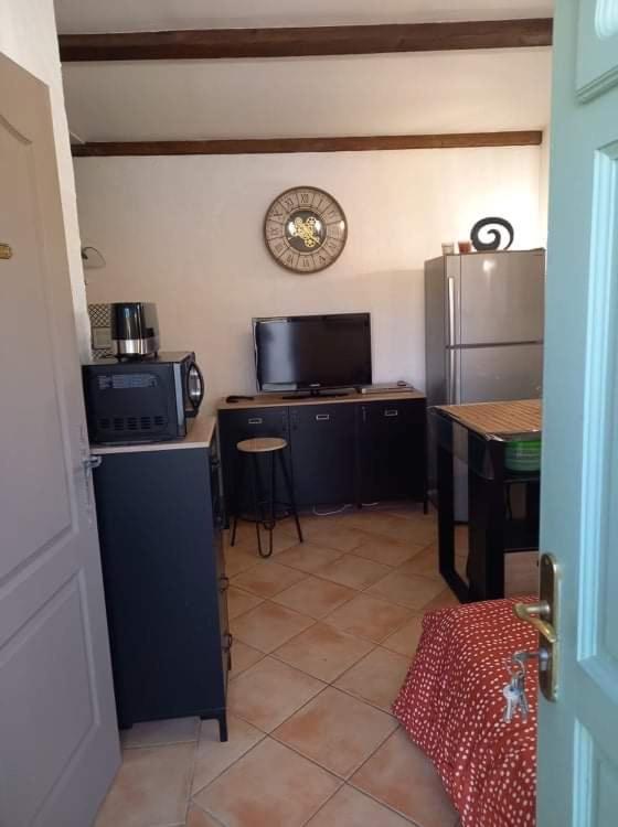 Studio Climatise Dans Villa Calme A 15Km De Cannes Peymeinade Exterior photo